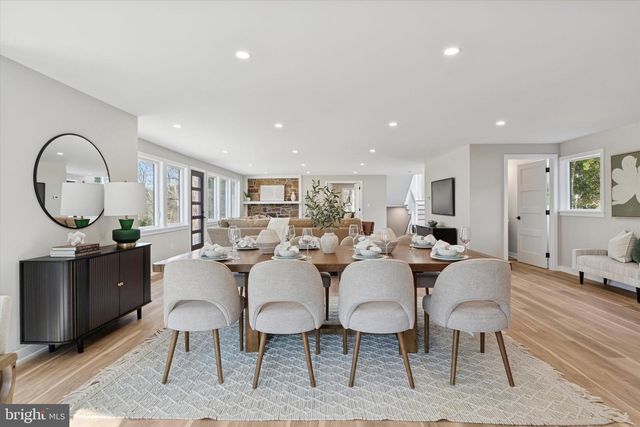 410 SANDY BANK RD, Media, PA 19063