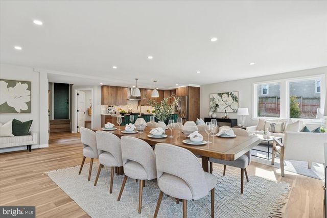 410 SANDY BANK RD, Media, PA 19063