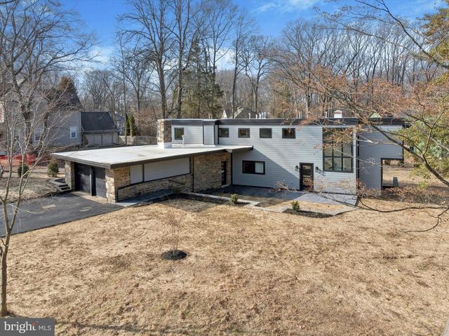 410 SANDY BANK RD, Media, PA 19063