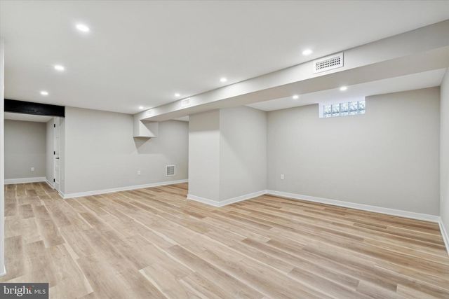 410 SANDY BANK RD, Media, PA 19063