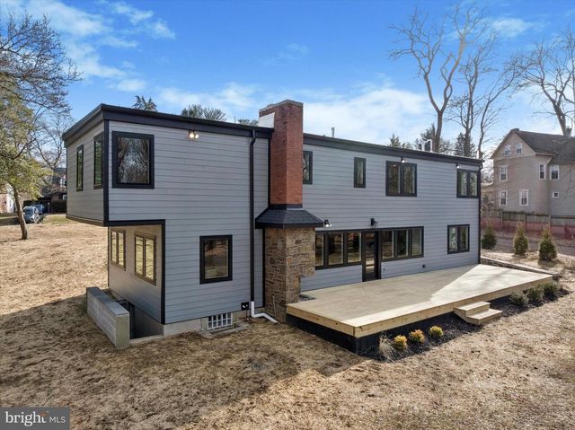 410 SANDY BANK RD, Media, PA 19063