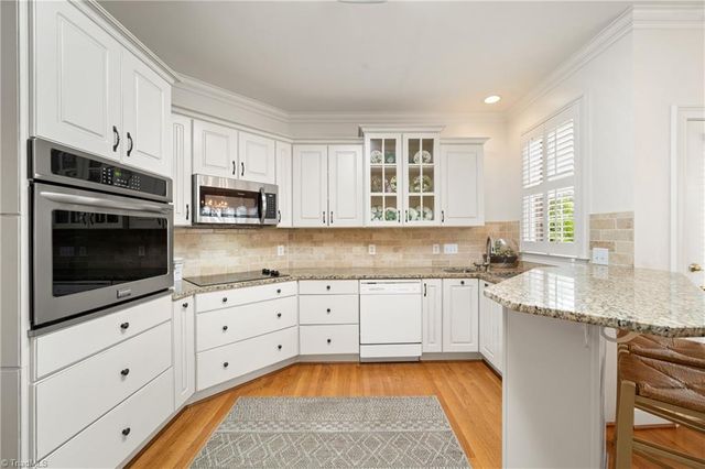 1209 Colston Court, Kernersville, NC 27284
