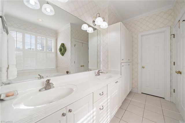 1209 Colston Court, Kernersville, NC 27284