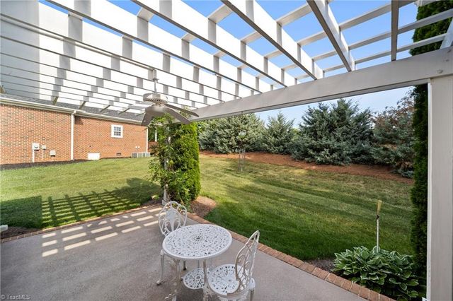 1209 Colston Court, Kernersville, NC 27284