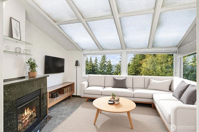 4617 103rd Lane NE, Kirkland, WA 98033