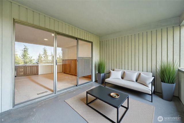 4617 103rd Lane NE, Kirkland, WA 98033