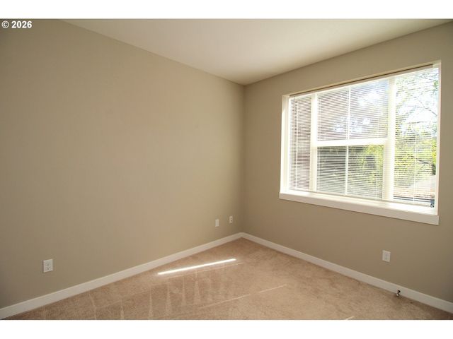 1906 Se TACOMA St, Portland, OR 97202