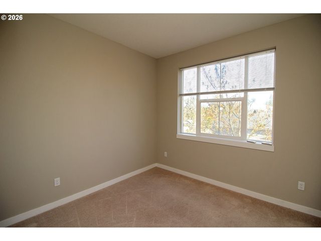 1906 Se TACOMA St, Portland, OR 97202