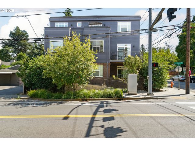 1906 Se TACOMA St, Portland, OR 97202