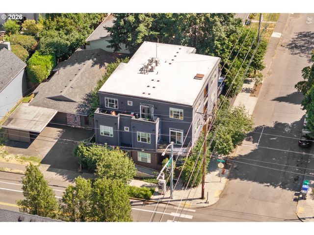 1906 Se TACOMA St, Portland, OR 97202