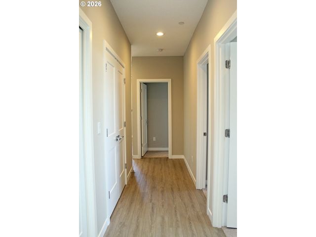 1906 Se TACOMA St, Portland, OR 97202