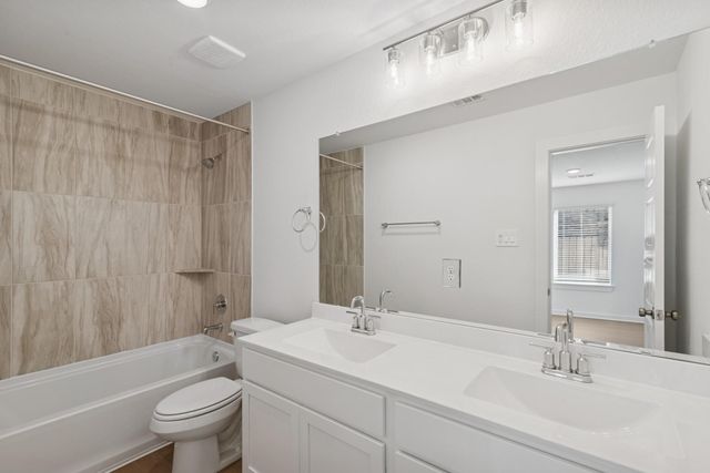 623 Spring Ashberry Court, Magnolia, TX 77354