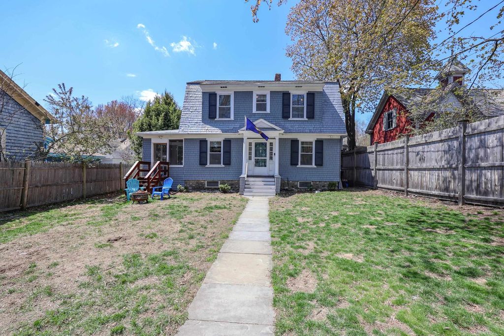 58 North Adams Street, Manchester, NH 03104