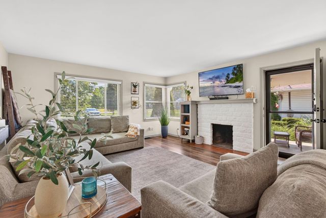 924 White Road, Grove City, OH 43123
