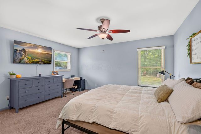 924 White Road, Grove City, OH 43123