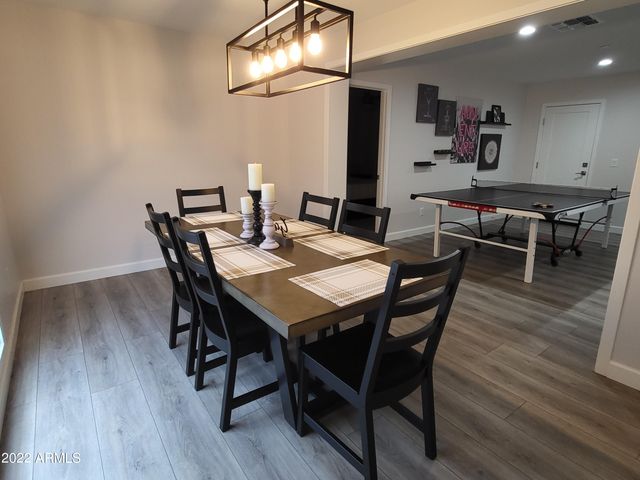 8560 E CAMELBACK Road, Scottsdale, AZ 85251