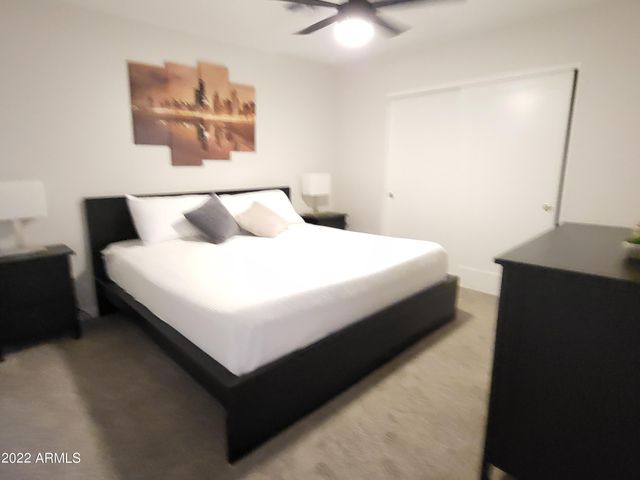 8560 E CAMELBACK Road, Scottsdale, AZ 85251