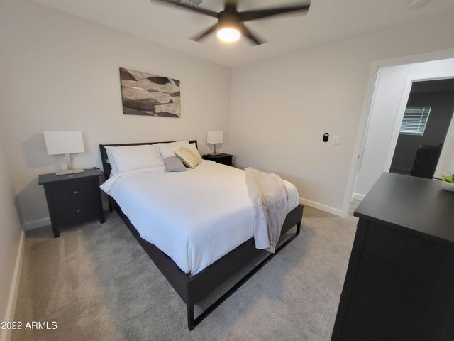8560 E CAMELBACK Road, Scottsdale, AZ 85251