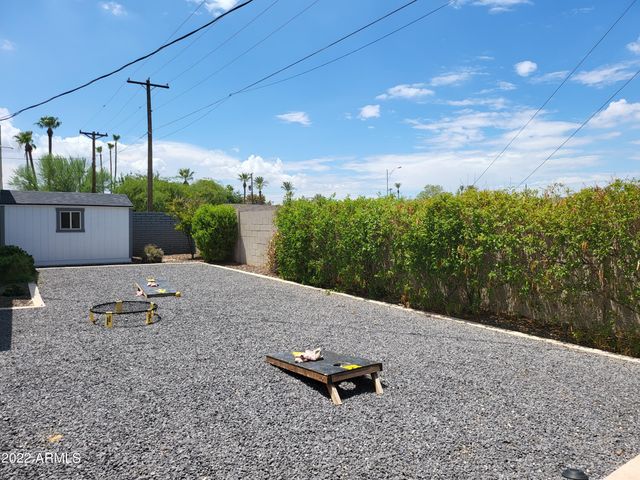 8560 E CAMELBACK Road, Scottsdale, AZ 85251