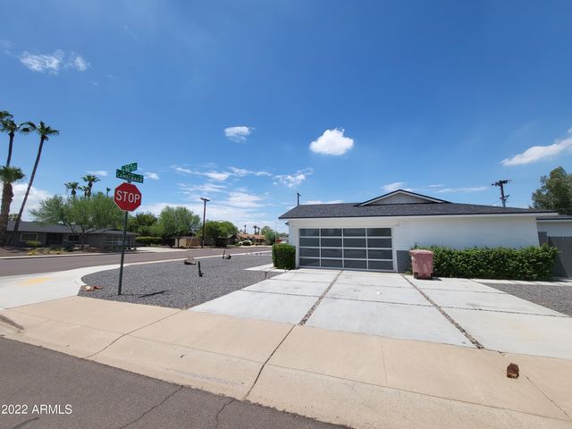8560 E CAMELBACK Road, Scottsdale, AZ 85251