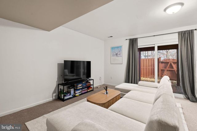 10314 COLLEGE SQ, Columbia, MD 21044