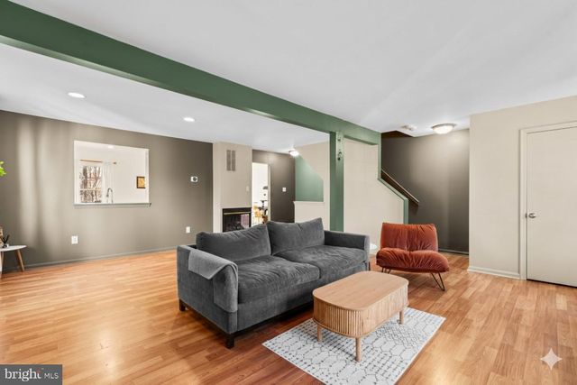 10314 COLLEGE SQ, Columbia, MD 21044