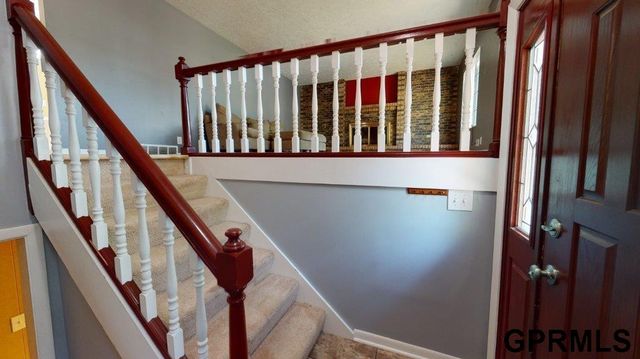 5935 S 140 Avenue, Omaha, NE 68137