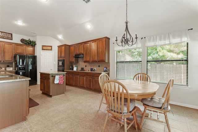 1202 Ravenna Street, Mansfield, TX 76063
