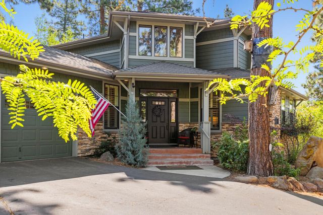 10247 Mourning Dove Drive, Klamath Falls, OR 97601