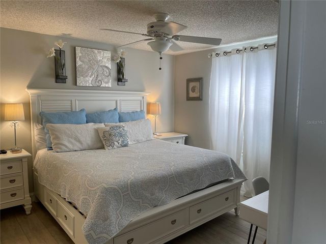 7294 CLOISTER DRIVE 12, Sarasota, FL 34231