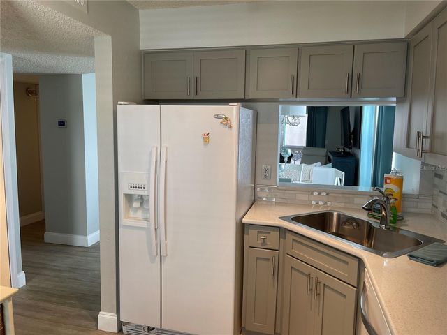 7294 CLOISTER DRIVE 12, Sarasota, FL 34231