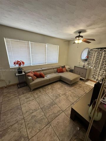 1026 NE 9th Ave 2, Fort Lauderdale, FL 33304