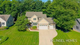 16373 W Willow Drive, Spring Lake, MI 49456