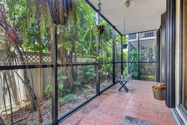 900 NE 195th Street 109, Miami, FL 33179
