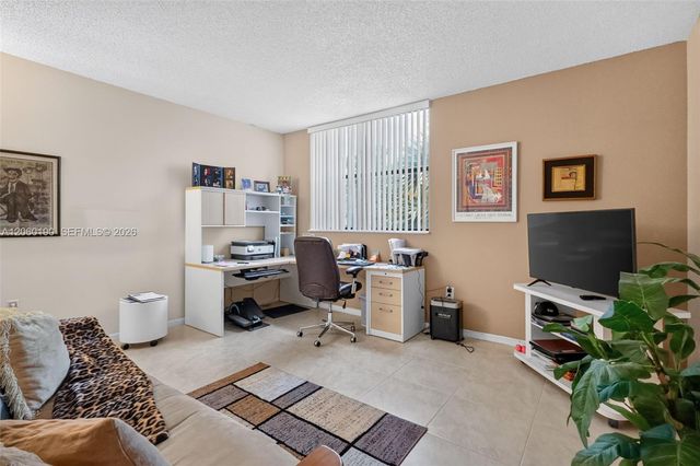 900 NE 195th Street 109, Miami, FL 33179