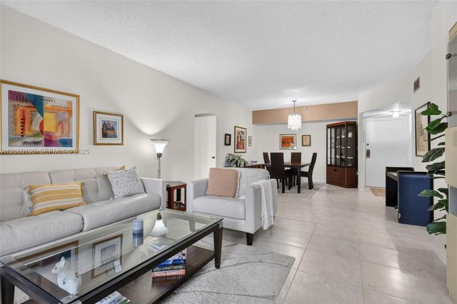 900 NE 195th Street 109, Miami, FL 33179