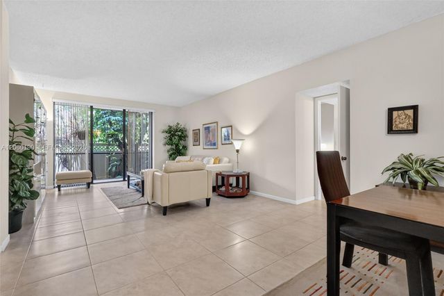 900 NE 195th Street 109, Miami, FL 33179