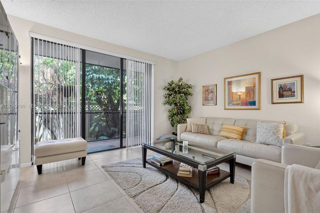 900 NE 195th Street 109, Miami, FL 33179