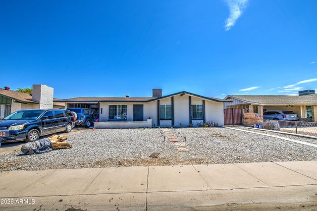 8939 W SELLS Drive, Phoenix, AZ 85037