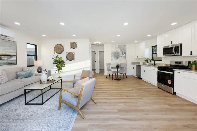 209 N Dahlia Drive, Anaheim, CA 92801