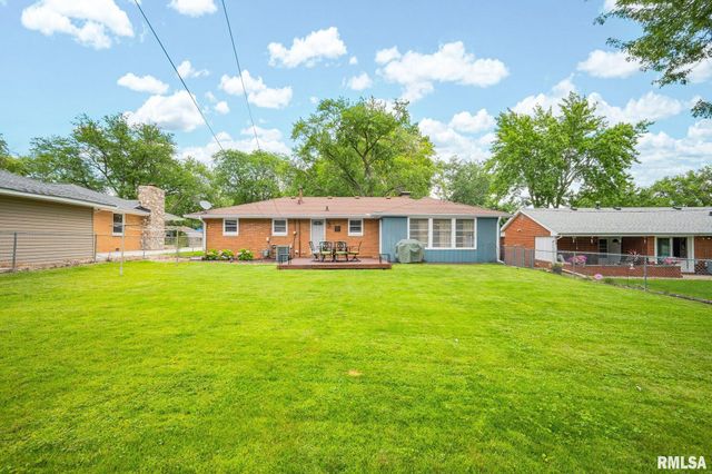 4927 N BEVALON Place, Peoria, IL 61614