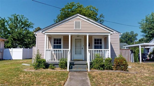 307 Elizabeth ST, Suffolk, VA 23434