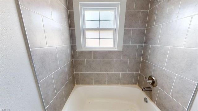 307 Elizabeth ST, Suffolk, VA 23434