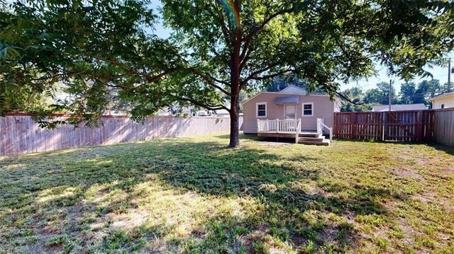 307 Elizabeth ST, Suffolk, VA 23434