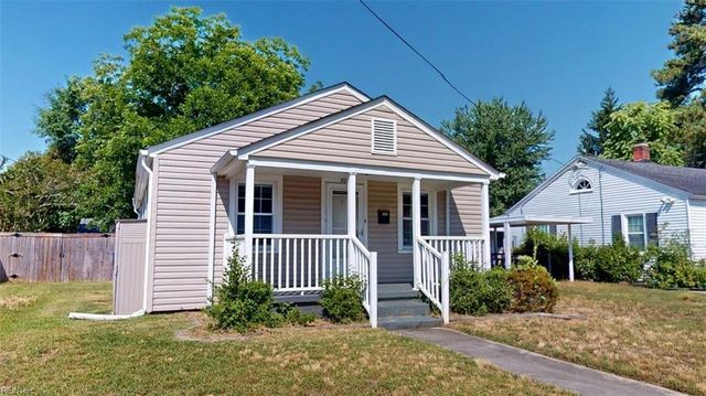 307 Elizabeth ST, Suffolk, VA 23434