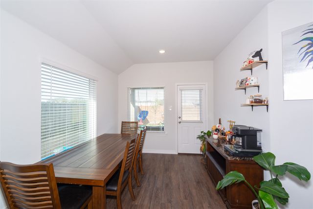 431 Woodhouse Way, Everman, TX 76140