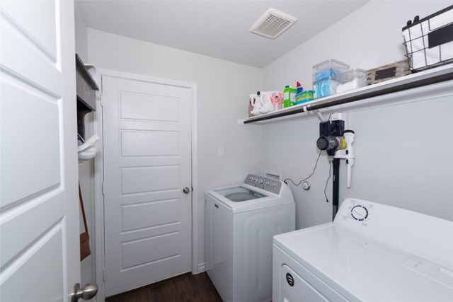 431 Woodhouse Way, Everman, TX 76140