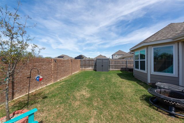 431 Woodhouse Way, Everman, TX 76140