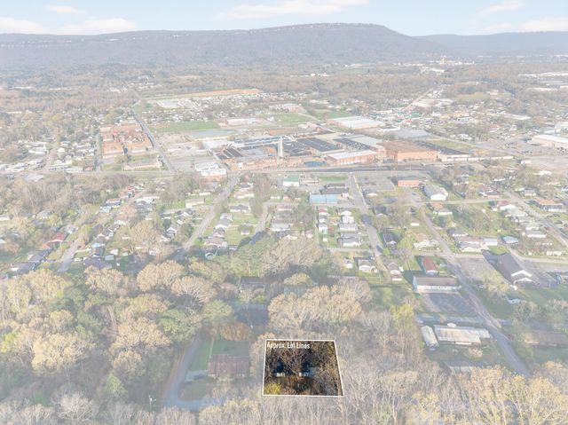 405 Dempsey Lane, Rossville, GA 30741