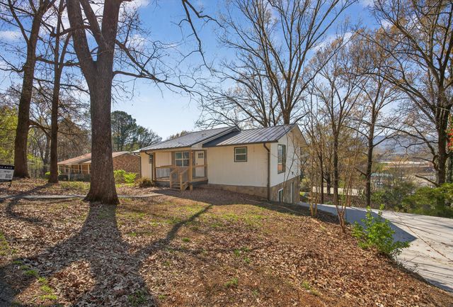 405 Dempsey Lane, Rossville, GA 30741
